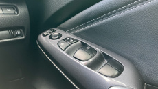 Nissan Juke 1.6 Hybrid N-Connecta 5dr Auto Hybrid Hatchback